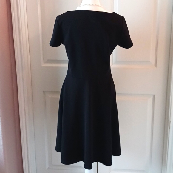 White House Black Market Size 6 Dress - Picture 4 of 7